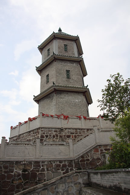Wenfeng tower