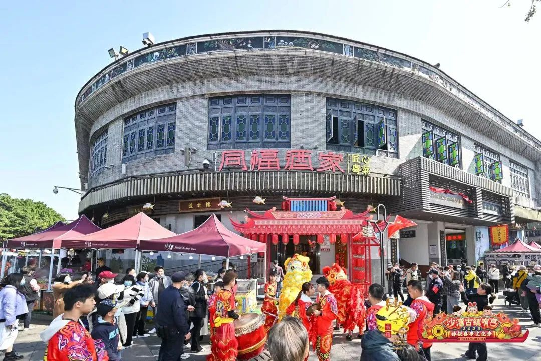 f65b8313ab51edcb35fd41ad58d4458.jpg 图片