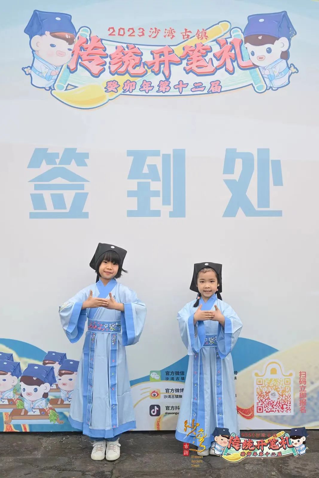 f17a4ac4180be1c7e8f3bf95fbdc4df.jpg 图片