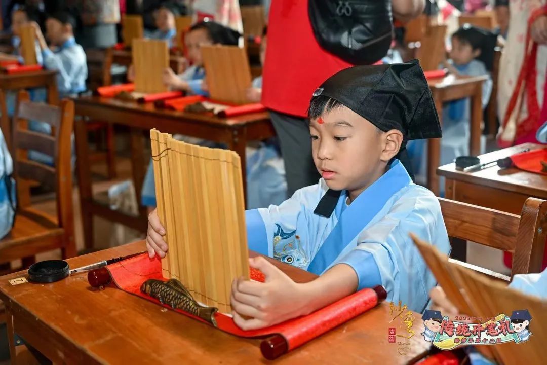 441fae91775bfdde926be19aea708cd.jpg 图片