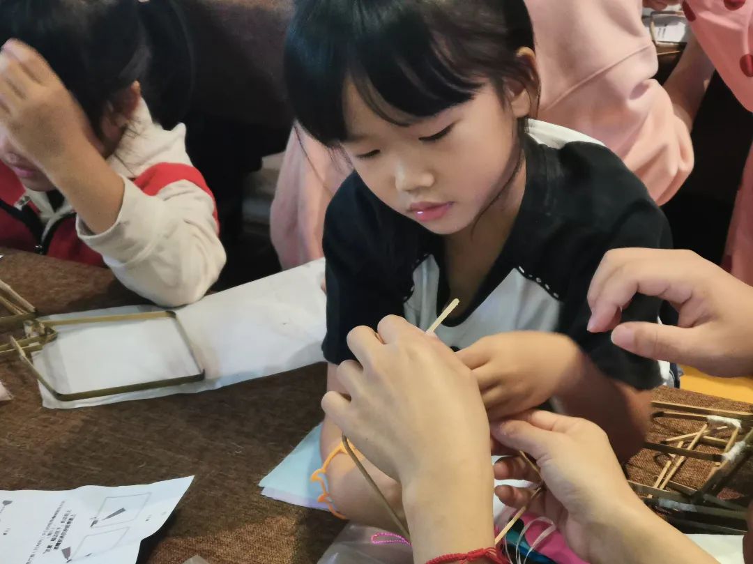 44439655b53677ba7424a02c1c6ee9c.jpg 图片